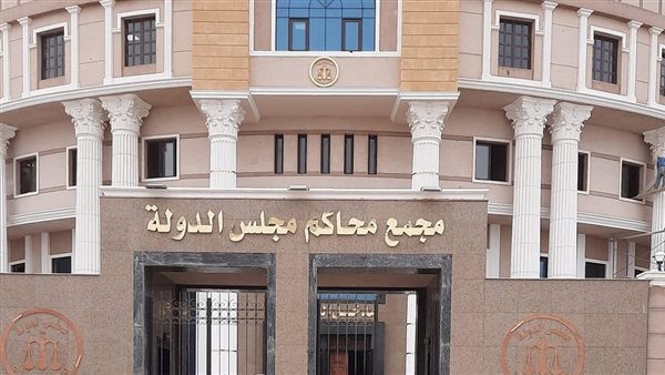 قرار قضائي جديد بشأن دعوى إلغاء حظر عمل السيدات ببعض المهن بالخارج| عاجل
