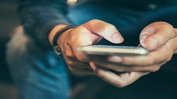 "مجتمع".. الناطق الرسمي باسم الديانة الإبراهيمية.. قناة خليجية تستقطب الملايين.. وتستهدف تفكيك الخطاب الديني والتشكيك في الثوابت