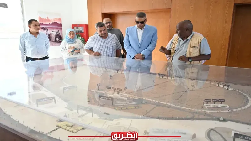 محافظ جنوب سيناء يتابع الجاهزية الكاملة للمضمار وقرية التراث بشرم الشيخ.. إستعداداً لمهرجان الهجن الدولي