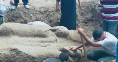 حفروا 2 متر فقط.. تفاصيل العثور على تمثال أثرى فى الشرقية بالصدفة