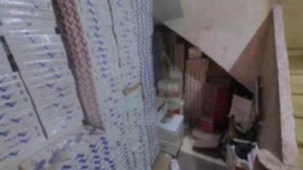 ضبط 105 آلاف عبوة سجائر مهربة داخل مخزن غير مرخص بالمنوفية