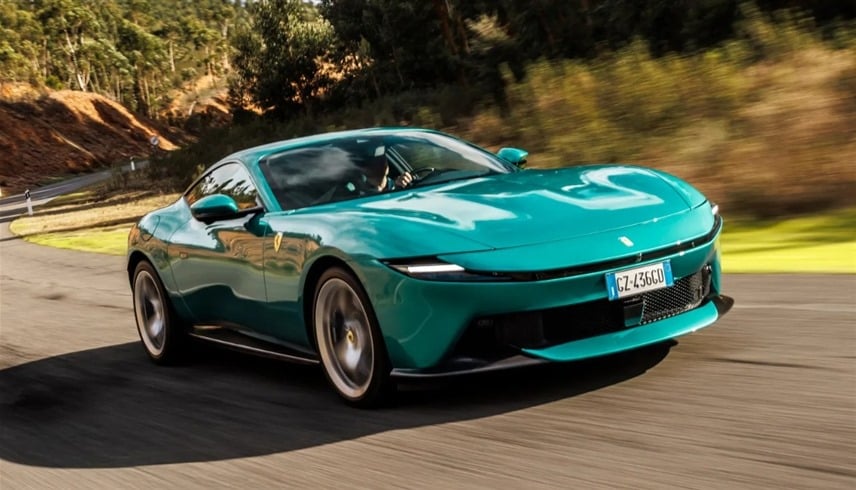 تحفة فنية مدعومة بسحر تقنيات الفورمولا 1.. فيراري "Amalfi" أيقونة القوة والسرعة