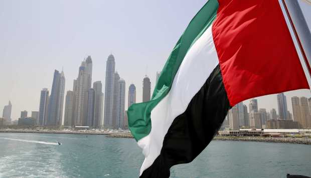 عاجل.. إغلاق مصفاة في الرويس بـ الإمارات بعد هجوم بطائرات مسيرة