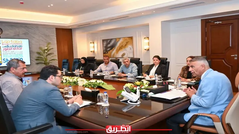محافظ جنوب سيناء يترأس إجتماع لجنة الإشغالات لضبط المنظومة بشرم الشيخ