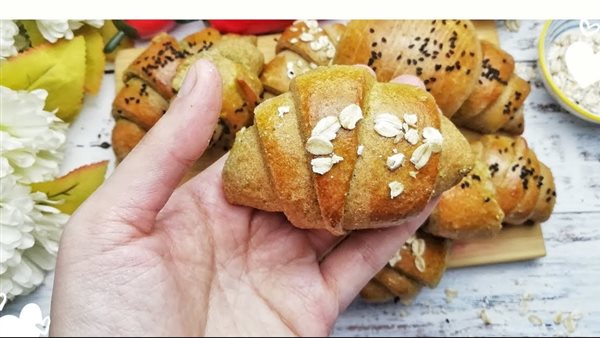 طريقة عمل الكرواسون الصحي بالقمح الكامل