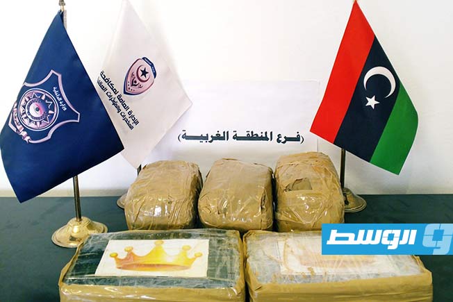 ضبط شخصين و5 كيلوغرامات ونصف من مخدر الكوكايين في السهل الغربي