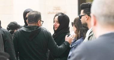 عزاء شقيق زينة بمسجد المشير طنطاوي بالتجمع الخامس