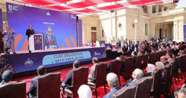 محافظ الجيزة خلال ملتقى جامعة القاهرة: دعم كامل لمبادرات التوظيف والتدريب