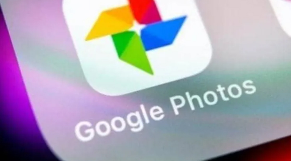 غوغل تطلق تحديثاً لتطبيق “Google Photos” يتضمن شريط أدوات عائماً