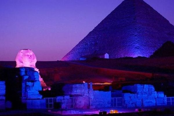 المطاعم السياحية خارج قرارات الإغلاق المبكر.. توازن دقيق بين الترشيد وحماية تجربة السائح