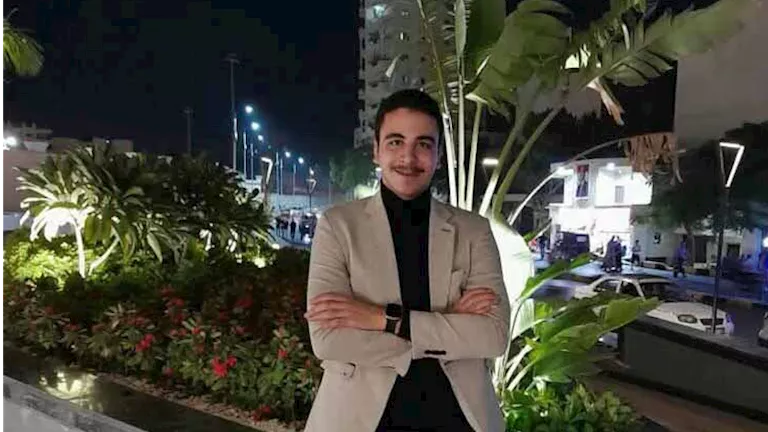 حكاية شاب من الشرقية.. ألف كتاب في الفيزياء واختراع لتقليل الانبعاثات