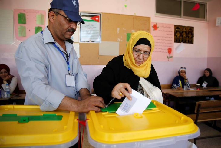 “تشريعات” في الأردن تتجاهل “مسطرة التحديث”… ما الذي يفعله الوزراء؟