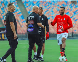 إلغاء معسكر منتخب مصر فى قطر يربك الحسابات وحلول بديلة مطروحة