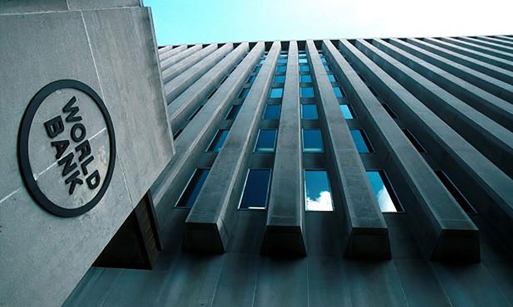 البنك الدولي يخفض توقعاته للنمو العالمي إلى 2.5% بسبب الحرب