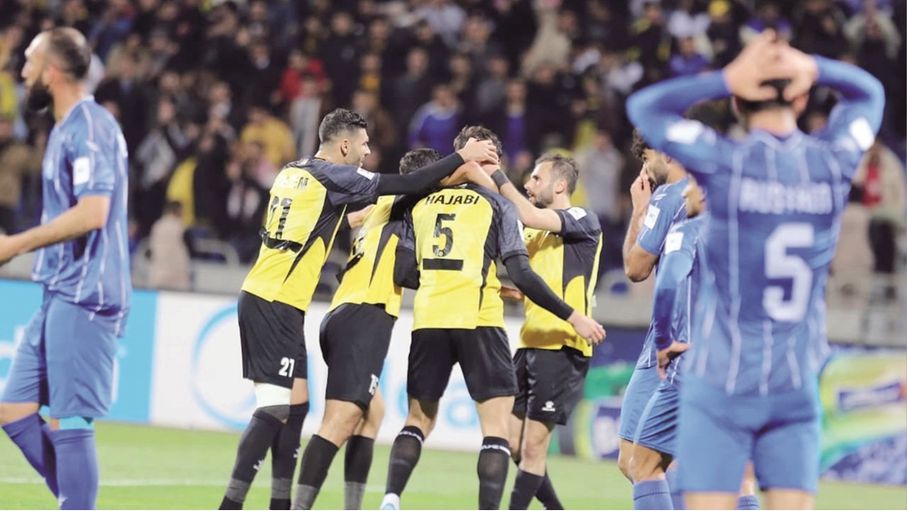 التبديلات تحمل الحسين إربد إلى دور الثمانية على حساب الاستقلال...