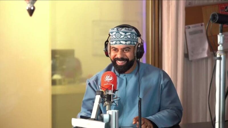 الطهي العُماني أكثر من مجرد طعام: أسرار وقيم اجتماعية مع “المنّ”