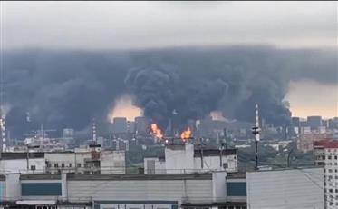 روسيا: هجوم أوكراني واسع بالطائرات المسيرة يستهدف منشأة نفطية في سانت بطرسبورغ