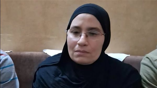 أرملة تصنع 3 رجال دون عائل، الأم المثالية بأسيوط: دعيت في ليلة القدر أفوز باللقب