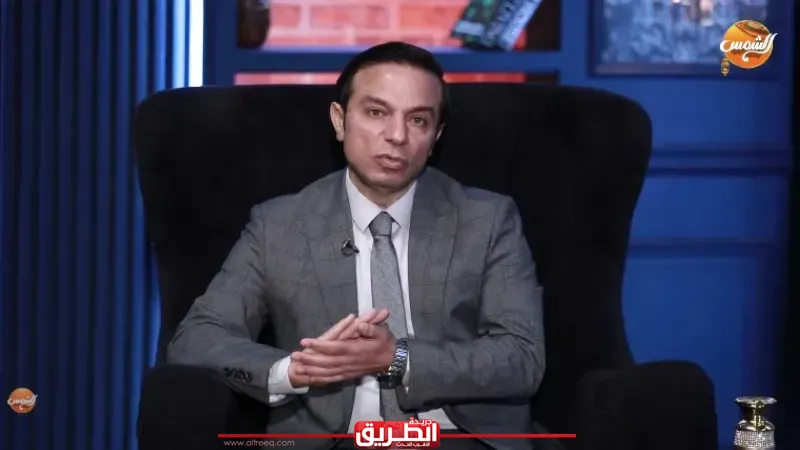 من إنجلترا إلى ”البلشفية”.. نوح غالي يستعرض 5 هزات كبرى غيرت وجه الكوكب