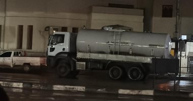 محافظ الشرقية يتابع مع رؤساء المراكز والمدن والأحياء أعمال سحب تجمعات مياه الأمطار