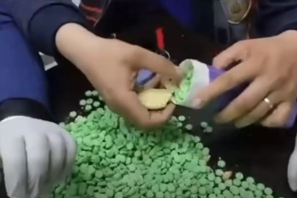 ميناء بجاية: حجز قرابة 19 ألف قرص مخدرات مخبأة داخل علب بسكويت