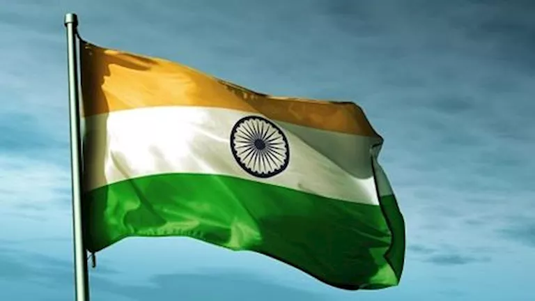 بأي وسيلة نقل متاحة.. الهند تدعو رعاياها لمغادرة إيران فورًا