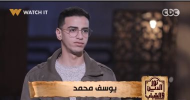 علي جمعة لـ شاب: عدل الله يقف حصنا منيعا ضد أي اتهام باطل