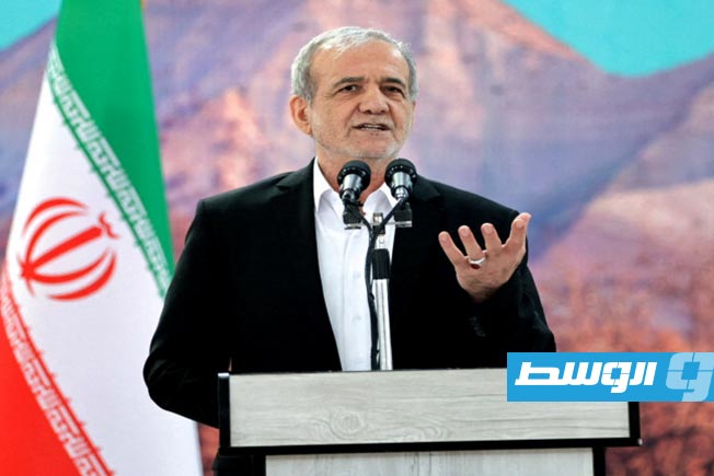 بزشكيان لتاكايتشي: أتعهد تسهيل مرور السفن اليابانية عبر مضيق هرمز