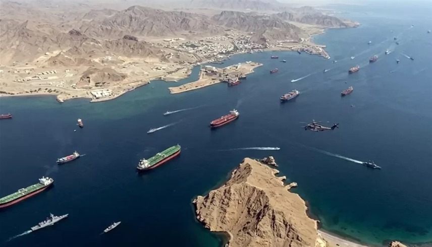 بريطانيا تعد خطة لإعادة فتح مضيق هرمز