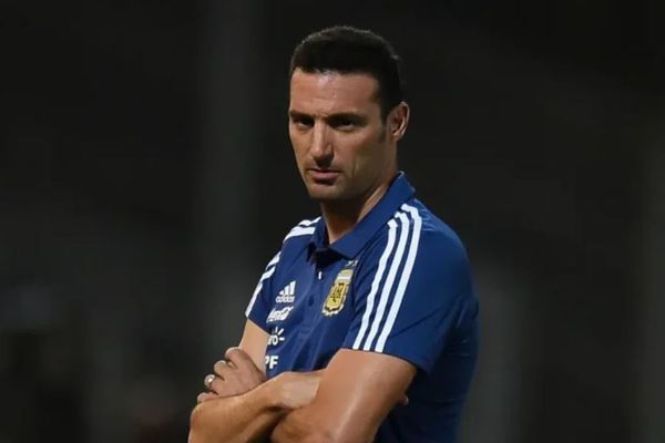 فترة التوقف لشرب المياه قسمت المباريات لأربعة أشواط