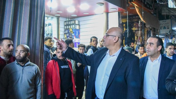 في جولة مفاجئة.. محافظ الإسكندرية يقرر إقالة رئيس حي العامرية أول