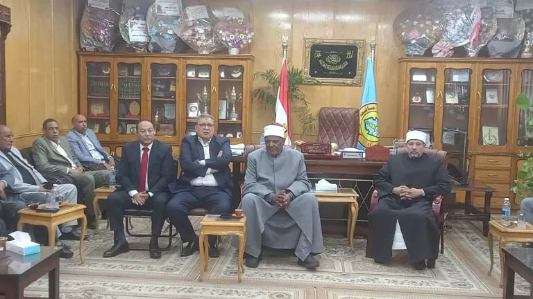الأزهر في أبنوب.. عزاء الضحايا وتحركات مكثفة لإنهاء الخصومات الثأرية