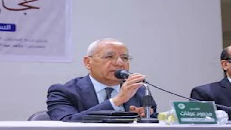 انعقاد الاجتماع في الواحدة ظهرًا وفقًا لقانون النقابة رقم 66 لسنة 1974