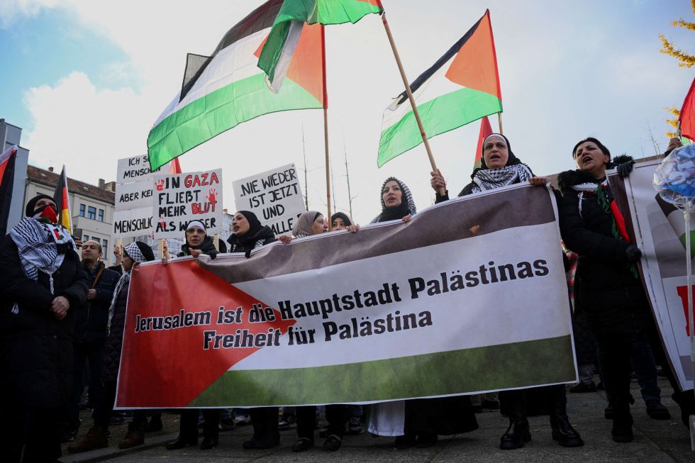 محاكمة نشطاء مؤيدين لفلسطين بتهمة الهجوم على شركة تسليح إسرائيلية بألمانيا