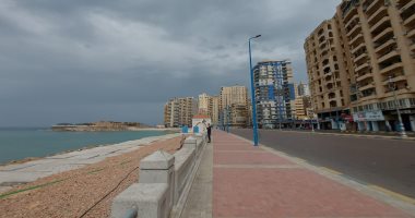 الشتاء يودع بآخر النوات الممطرة "نوة الحسوم تضرب الإسكندرية".. أجواء غائمة مع تراكم السحب الداكنة وأمطار خفيفة.. توقعات بغزارة الأمطار الرعدية فى فترات المساء والختام بنوة برد العجوزة