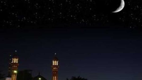 "البحوث الفلكية" يوضح حقيقة وجود خلاف مع دار الإفتاء حول رؤية هلال رمضان| عاجل