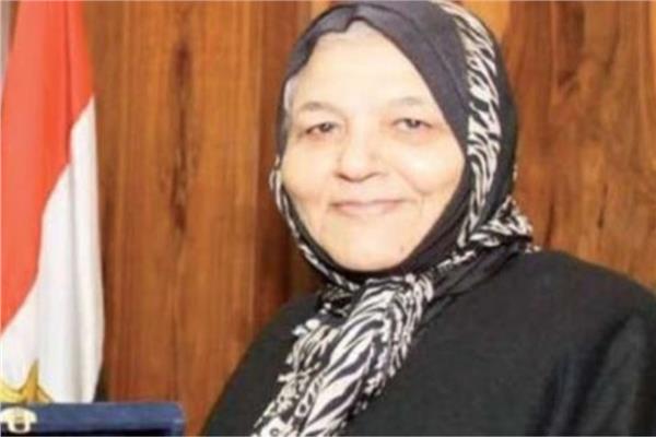 شعور لا يوصف.. تعليق د. هاجر سعد الدين على موقف الرئيس السيسي معها
