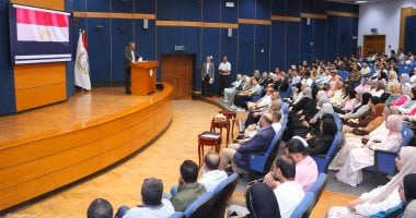 ​ميناء دمياط يستقبل الدفعة الأولى من طلاب الجامعات للتدريب الصيفى