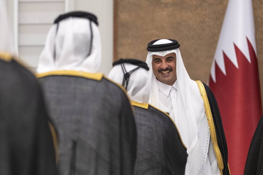 صاحب السمو يستقبل المهنئين بشهر رمضان