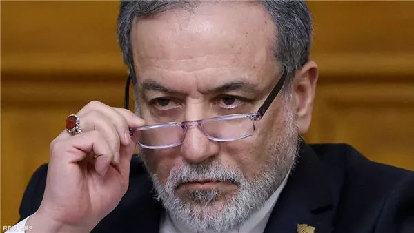 رئيس لجنة الأمن في البرلمان الإيراني: عراقجي لا يحمل في زيارته إلى باكستان أي مهمة مرتبطة بالمفاوضات النووية