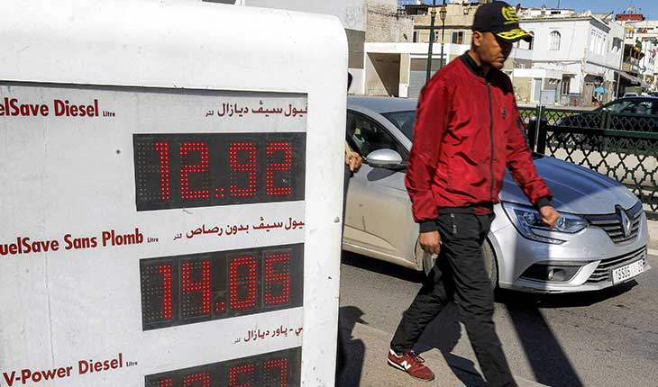 أزمة المحروقات تعود إلى الواجهة في المغرب: ارتفاع جديد للأسعار وهلع في محطات الوقود