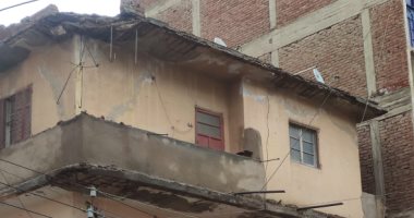 سقوط جزء من سقف دور علوى بمنزل دون إصابات غرب كفر الشيخ لسوء حالة الطقس