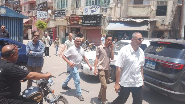 بالصور .. إزالة الإشغالات بشوارع فارسكور بدمياط