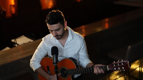 بعد 20 سنة من "إكس فاكتور".. أحمد علاء يعود بألبوم "مش طبيعي"