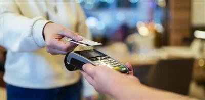 المدير الإقليمي لـ فيزا: تراجع استخدام النقد بالكويت إلى 30 بالمئة مع تسارع التحول الرقمي