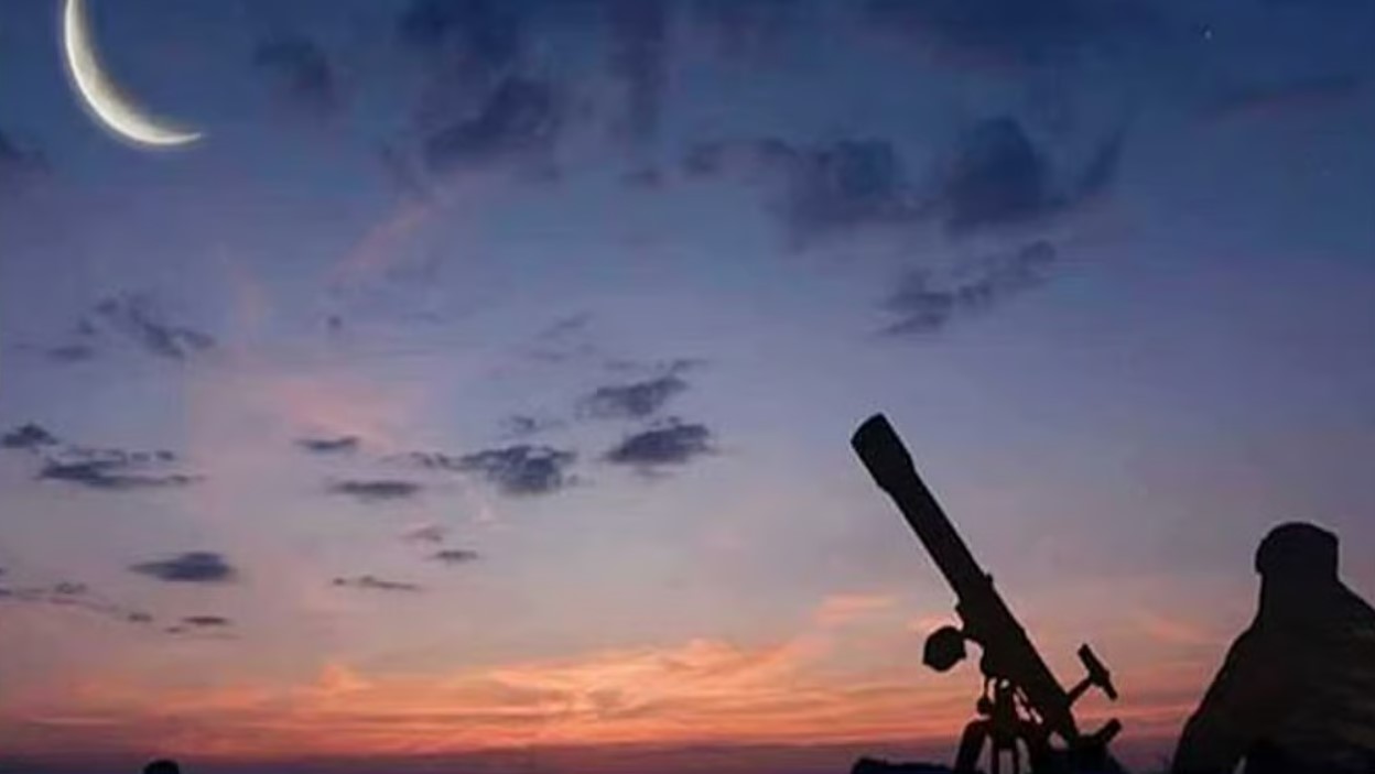 المحكمة العليا تدعو إلى تحري رؤية هلال شهر رمضان مساء الثلاثاء 29 شعبان 1447هـ