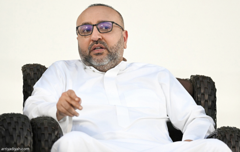 العنقري: الإعداد النفسي أهم أسلحة «الديربي»