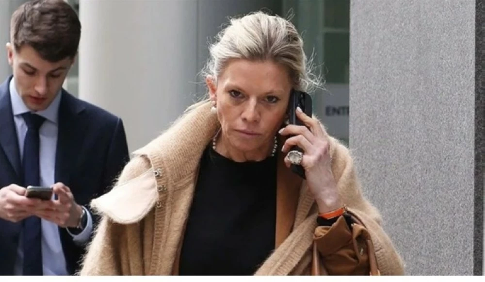 كيف تسببت «أقساط المدارس» في انهيار شركة بريطانية؟