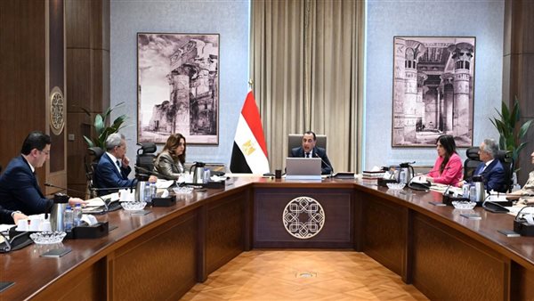 رسائل وإنذارات للمخالفين.. الحكومة تبدأ فرز الجادين في التصالح