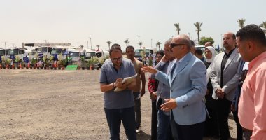 محافظ السويس يتفقد اصطفاف المعدات والمركبات لمواجهة الأزمات والطوارئ